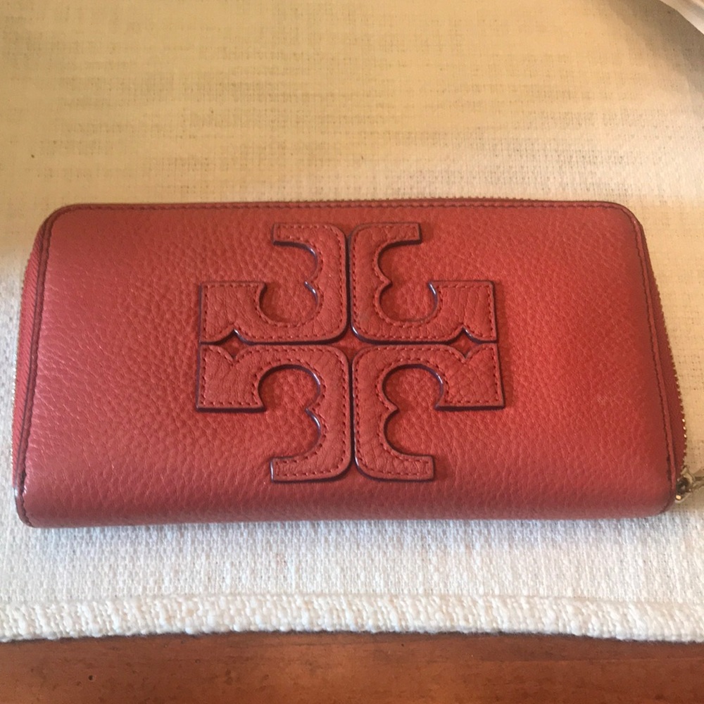 Tory Burch Wallet